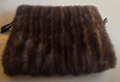 BEAUTIFUL VINTAGE GENUINE BROWN MINK MUFF PURSE HAND WARMER WITH INSIDE ZIPPER