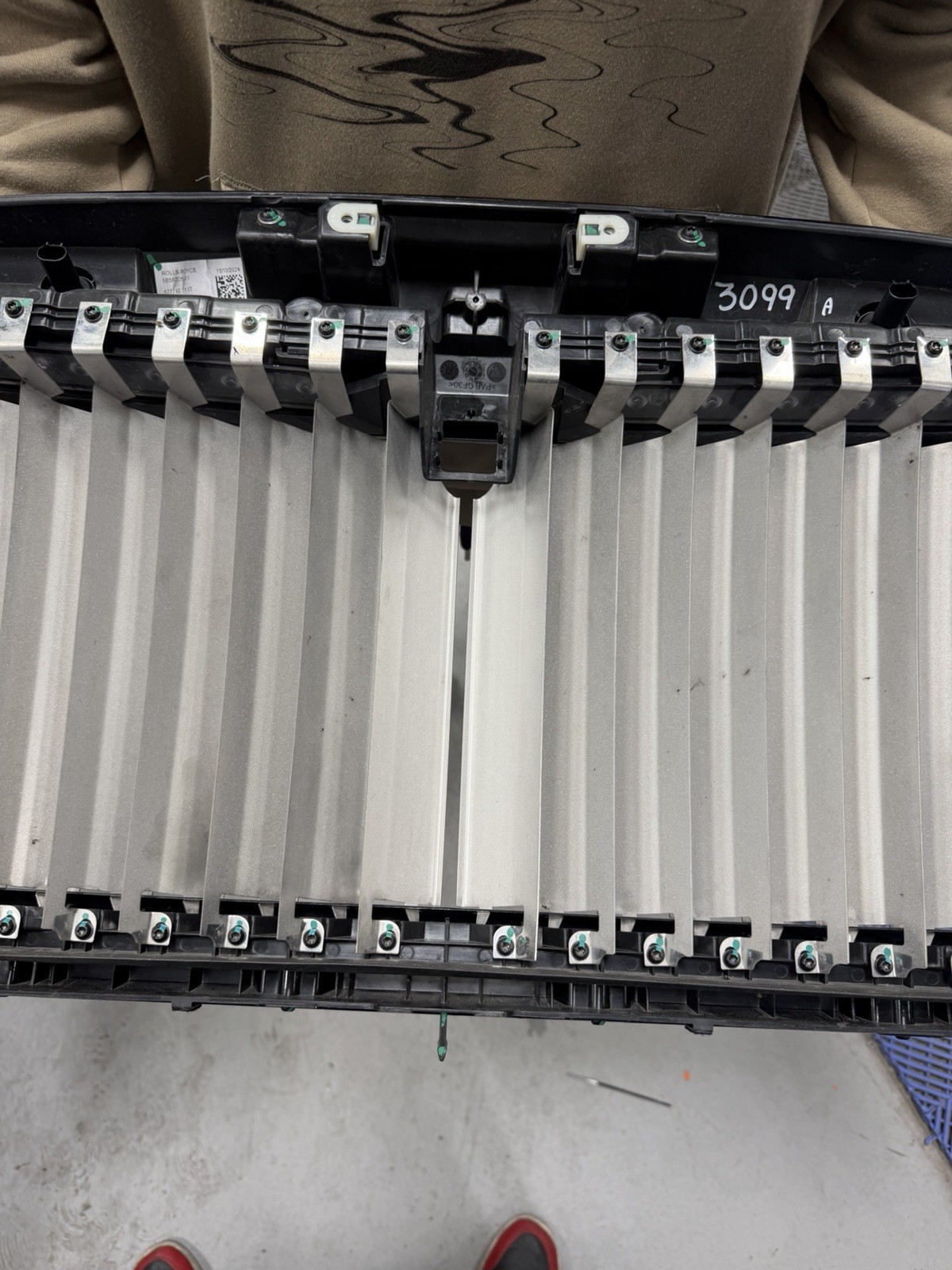 2025 Rolls Royce Specter Grill Oem Black