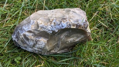 Feuerstein 2kg Flint, Rohstein, Heilstein, Deko