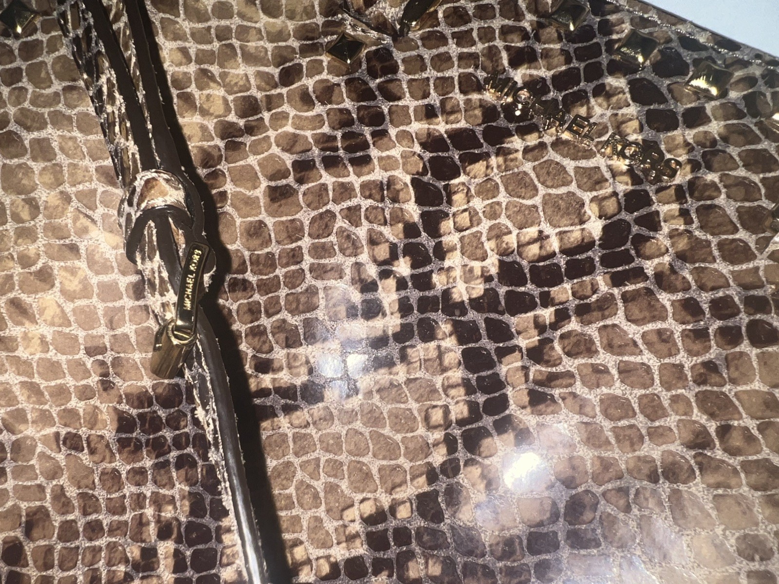 MICHAEL KORS LARGE SELMA  Studded Python in Sand … - image 18