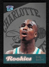1998-99 Fleer Ultra Rookies Platinum Medallion 16/66 Ricky Davis #102P 17a5
