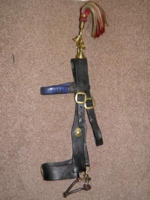 Antike ''J.Simpson, Wigton'' schwarze Leder Auenland Pferd Trense mit Messing & 7'' Gebiss