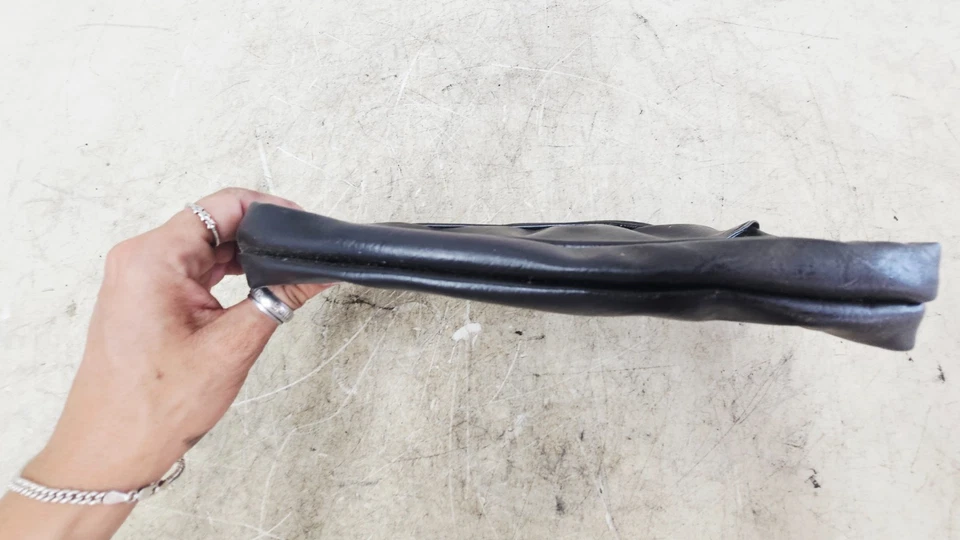 1995 HONDA GOLDWING GL1500 Markland Backrest Storage Pouch Bag - Image 3 of 4