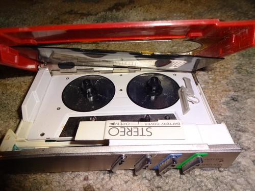 Vintage Sony Walkman WM-10 Portable Stereo Cassette Player Tested Parts Only - Picture 5 of 9