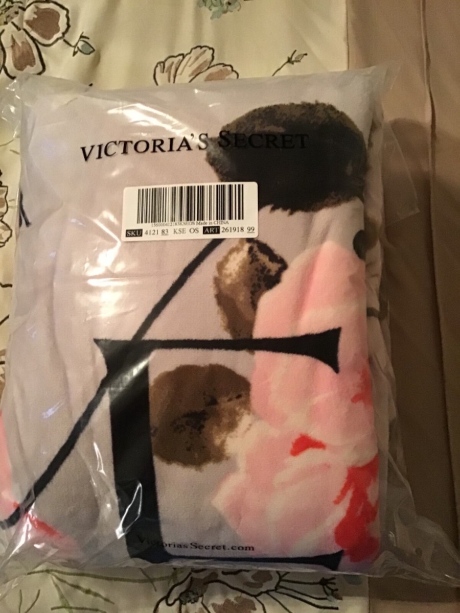 NIP VICTORIA'S SECRET LOVE FLORAL SHERPA BLANKET 50 X 60 | eBay