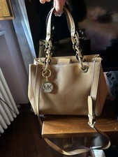 Borsa Michael Kors Color Cammello. Usata, In Buone Condizioni.