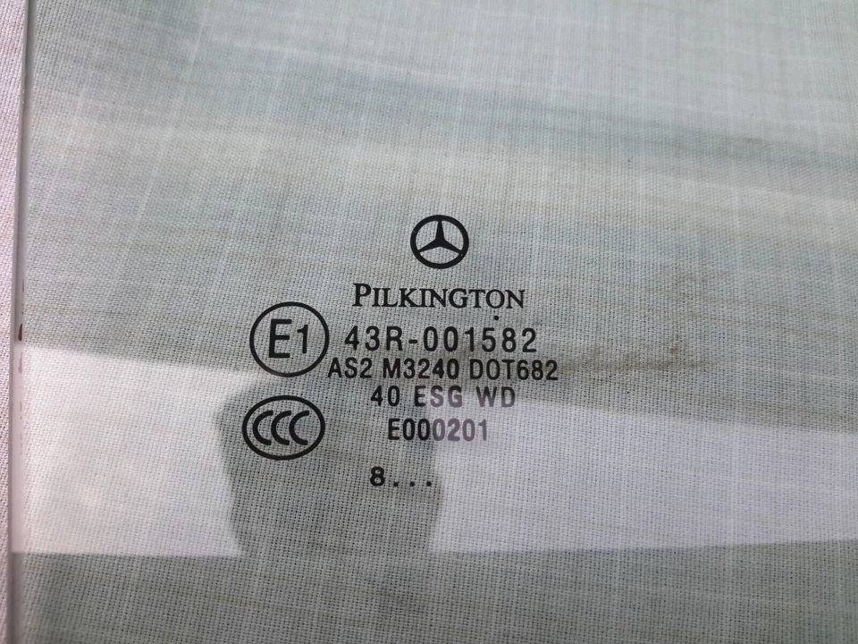 2008-2011 Mercedes Benz C300 W204 Door Window Glass Rear Right Passenger OEM Foto 4 de 4