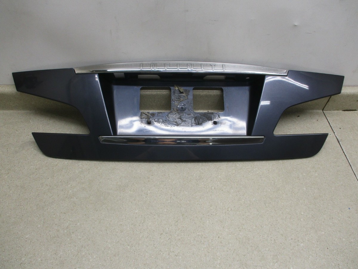 mn0505 84810EJ82C 08 09 Infiniti M35 M45 Rear Trunk Lid Finish License