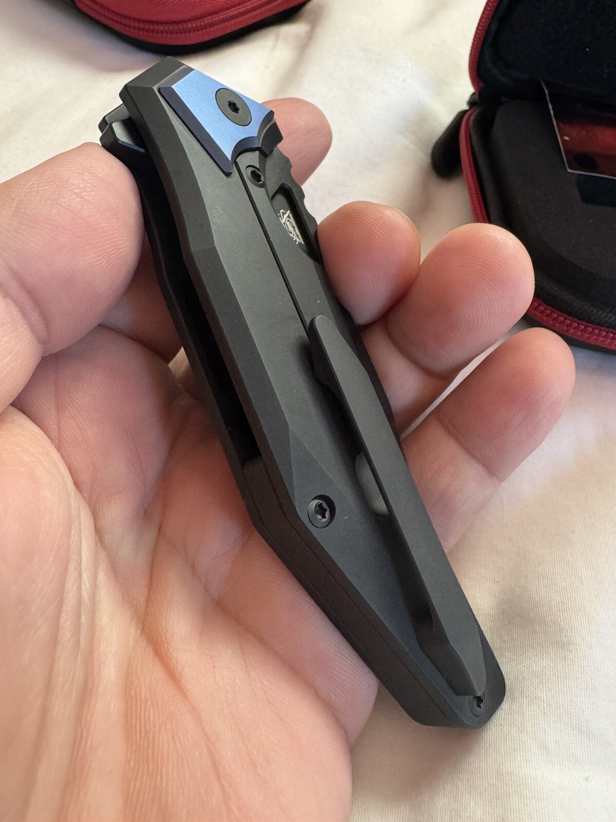 Arcane Design Knives Abyss Drop Point M390 Black Out Titanium Knife