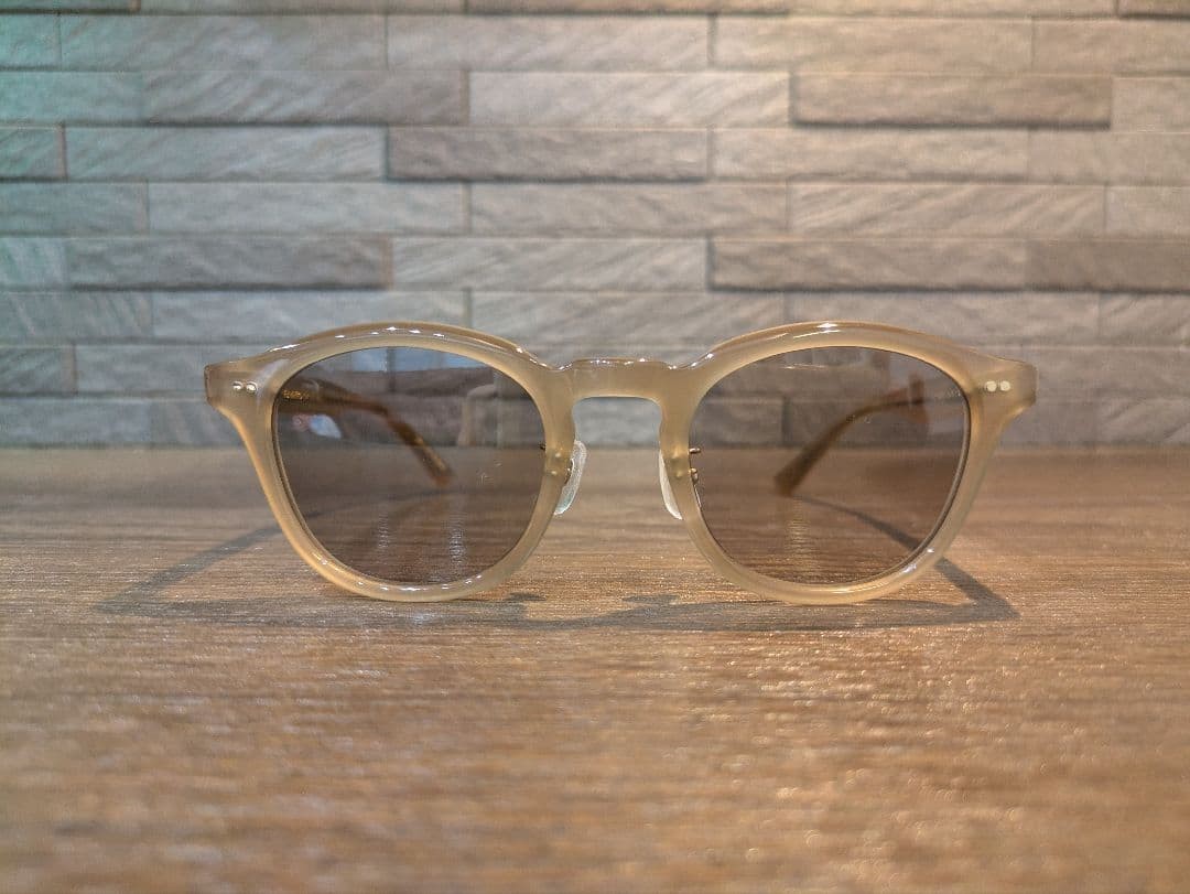 Ameri VINTAGE Acetate Sunglasses Gray Beige Frame… - image 5