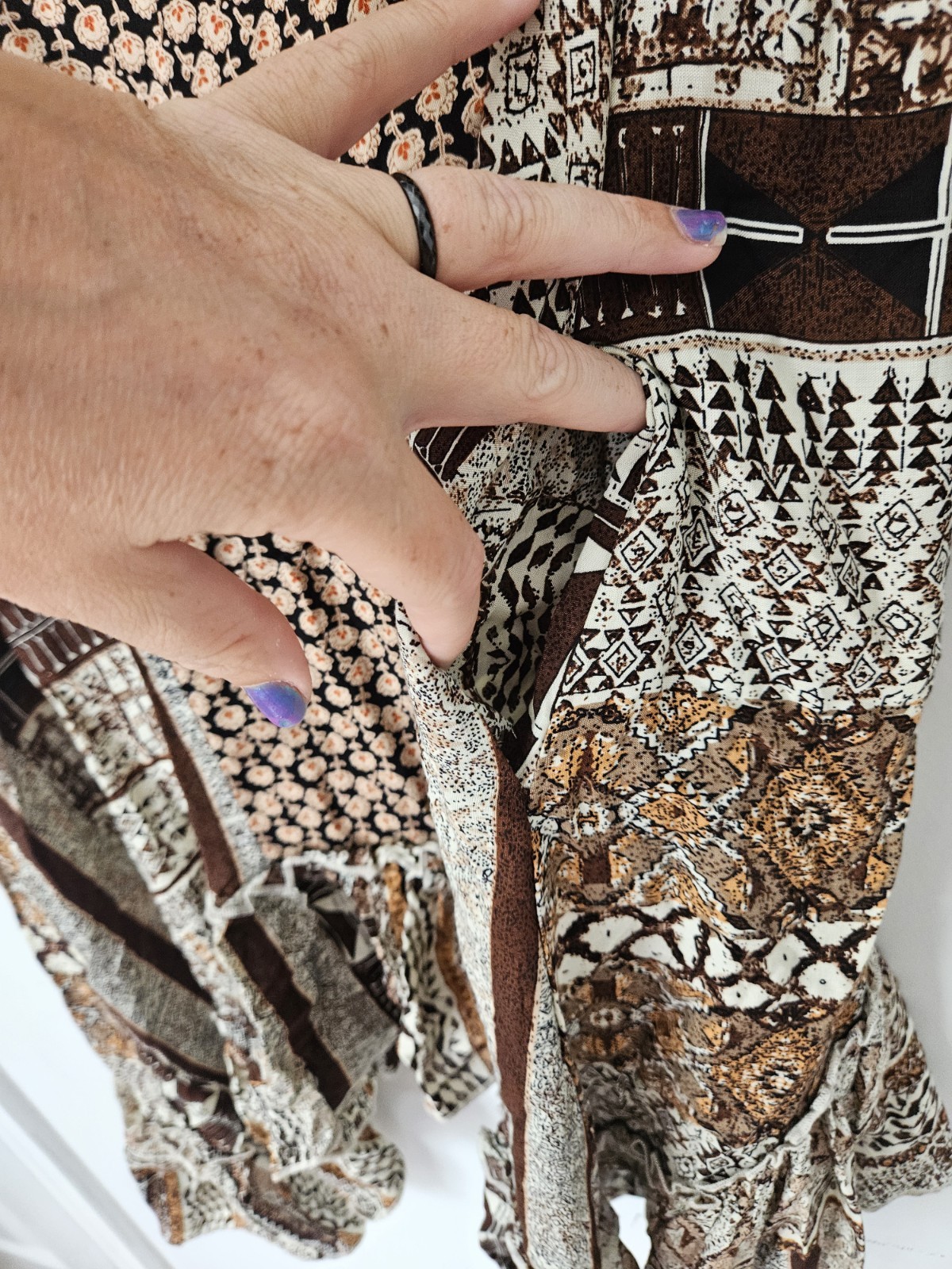 BD Collection Patchwork Shark Bite Tunic Ruffle H… - image 6