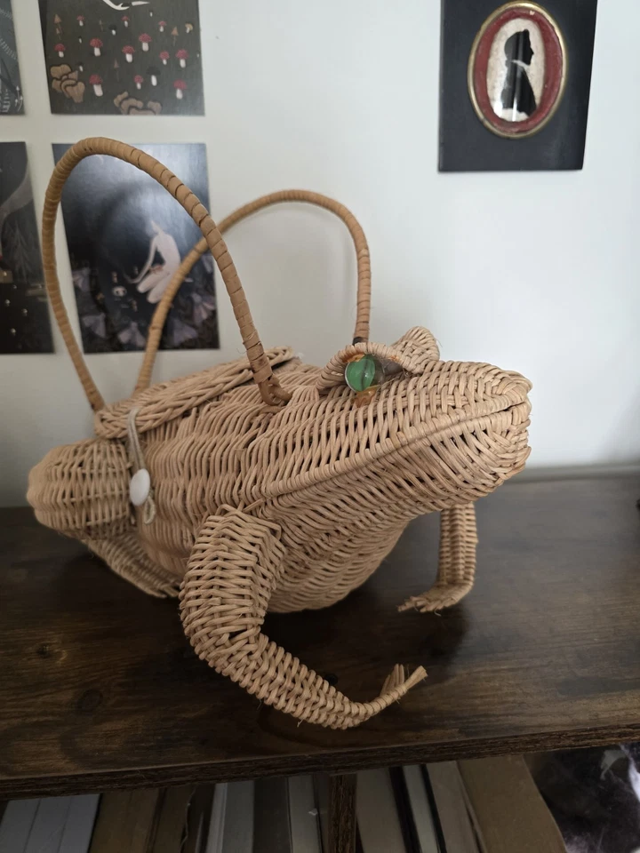 Cartera rana mimbre vintage tostada rara década de 1950 mediados de siglo Foto 2 de 4