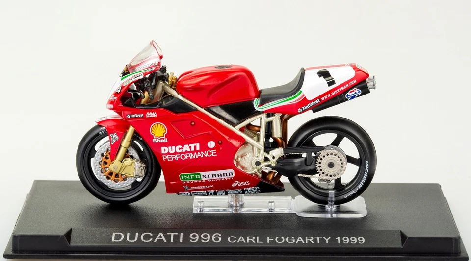 Ducati 996 Carl Fogarty 1999 Scala 1:24 Numero gara #1 Modellino Superbike SBK - Immagine 2 di 4