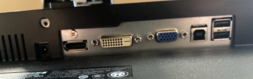 Bilderschirm Dell U2412Mc 24 Zoll Monitor DVI VGA DisplayPort - Bild 3 von 3