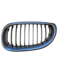Kühlergrill BMW 5er E60/61 links 51137065701