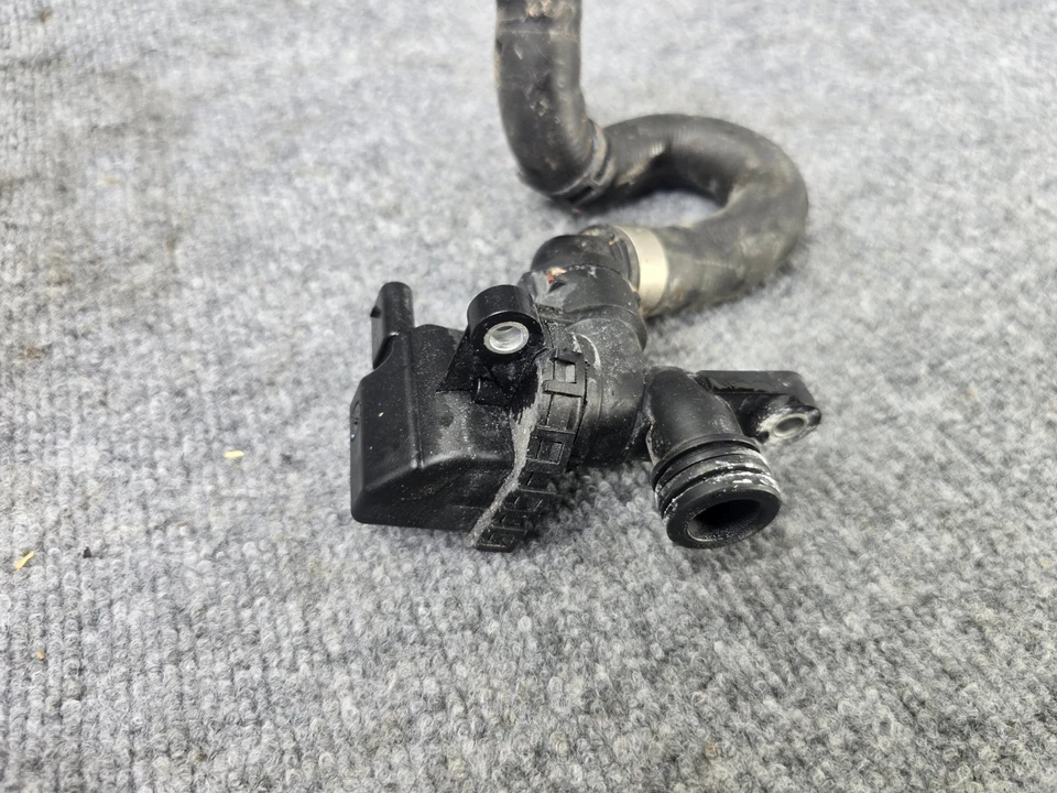 ENGINE MOTOR VACUUM SOLENOID VALVE MERCEDES W218 S550 E550 CLS550 OEM - Image 2 of 4