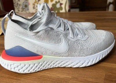 basket femme Nike Epic Reac 39 TBE - Photo 1/4