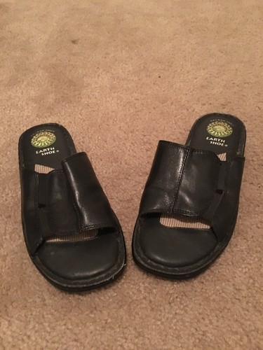earth shoes slides