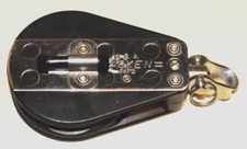 HARKEN HEXARATCHET BLOCK-WITH SWIVEL.