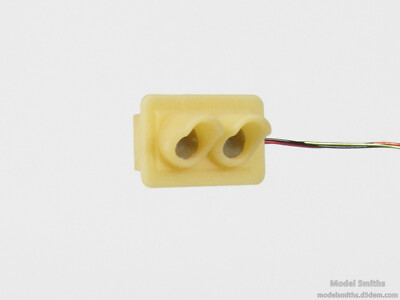 O Scale Traffic Light / Signal - Red/Green Horizontal with Metal Bezel