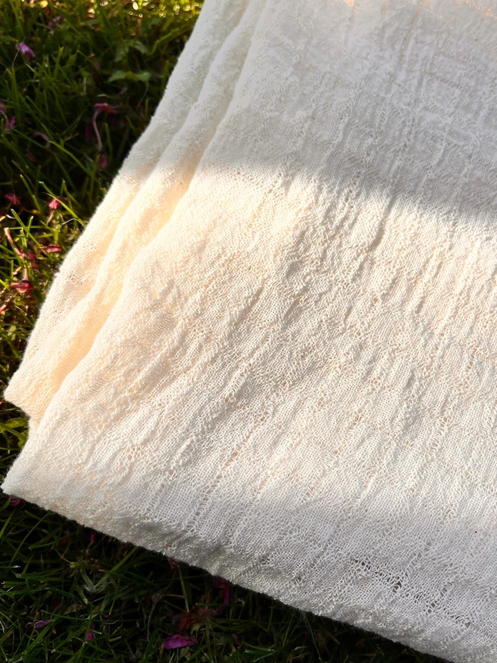 Tejido a cuadros ahuecado puro neutro de algodón orgánico por 2 metros. Foto 4 de 4