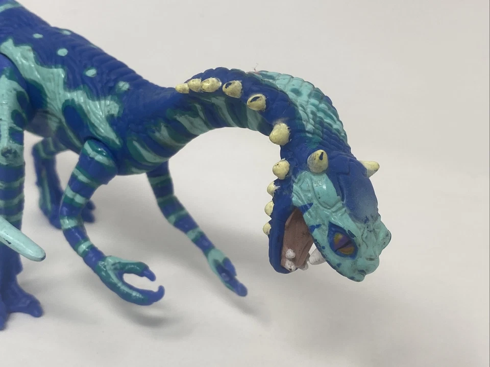 Figura de dinosaurio de colección Playmates 1996 Primal Rage Vertigo Blue Atari Games Foto 2 de 4