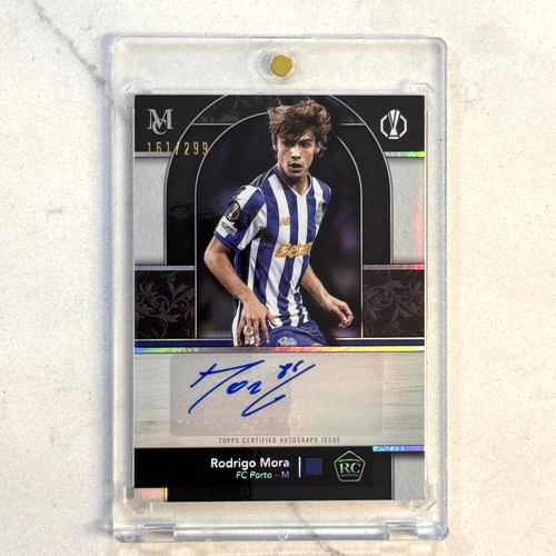 Rodrigo Mora #MRA-RM 2024 Topps Museum UEFA Rookie Autograph card