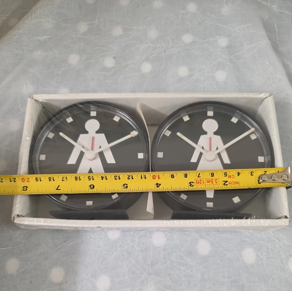 Raro conjunto de relógio IKEA Fastfolk da década de 1980 projetado por Karin Mannerstål. Selado. - Imagem 2 de 4