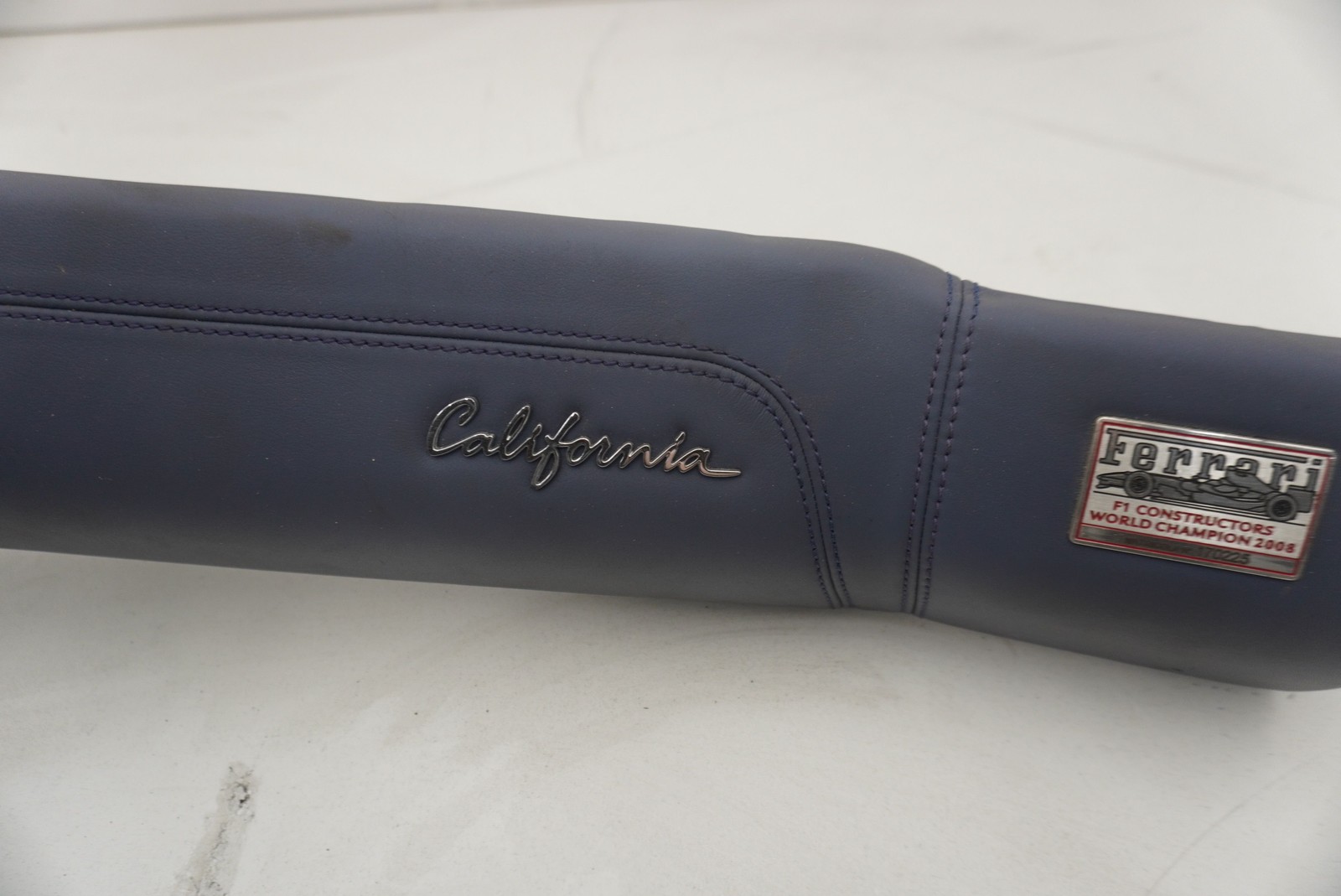 Ferrari California Glove box