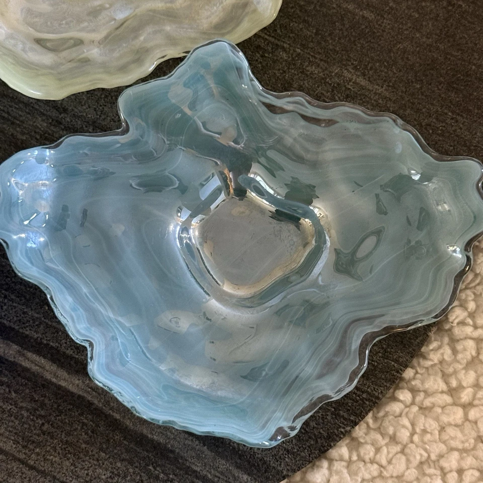 Juego de 3 platos decorativos nacarados estilo Akcam de vidrio artístico concha de ostra costeros Foto 4 de 4