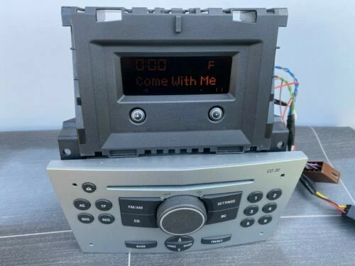 Opel Astra H-Autoradios