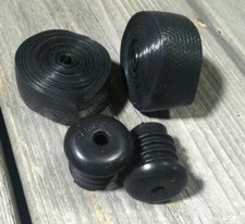 VINTAGE BIKE BICYCLE BAR TAPE BLACK HANDLEBAR TAPE BARTAPE WITH CAPS PLUGS NOS
