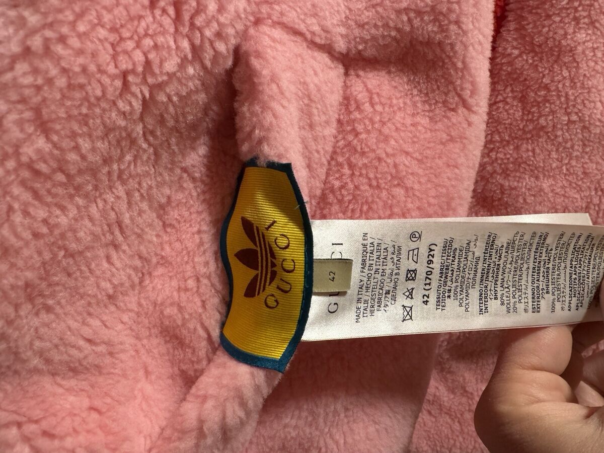 New Gucci Adidas Pink Logo Reversible Puffer Bomber Jacket New Gucci Adidas Pink Logo Reversible Puffer Bomber Jacket
