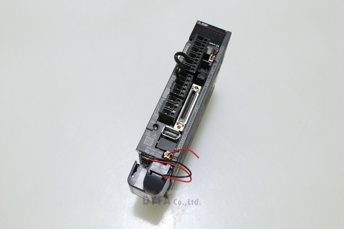 MITSUBISHI used MR-J4-20A+TS-BAT6V1SET 200W AC SERVO tested MITSUBISHI used MR-J4-20A+TS-BAT6V1SET 200W AC SERVO tested