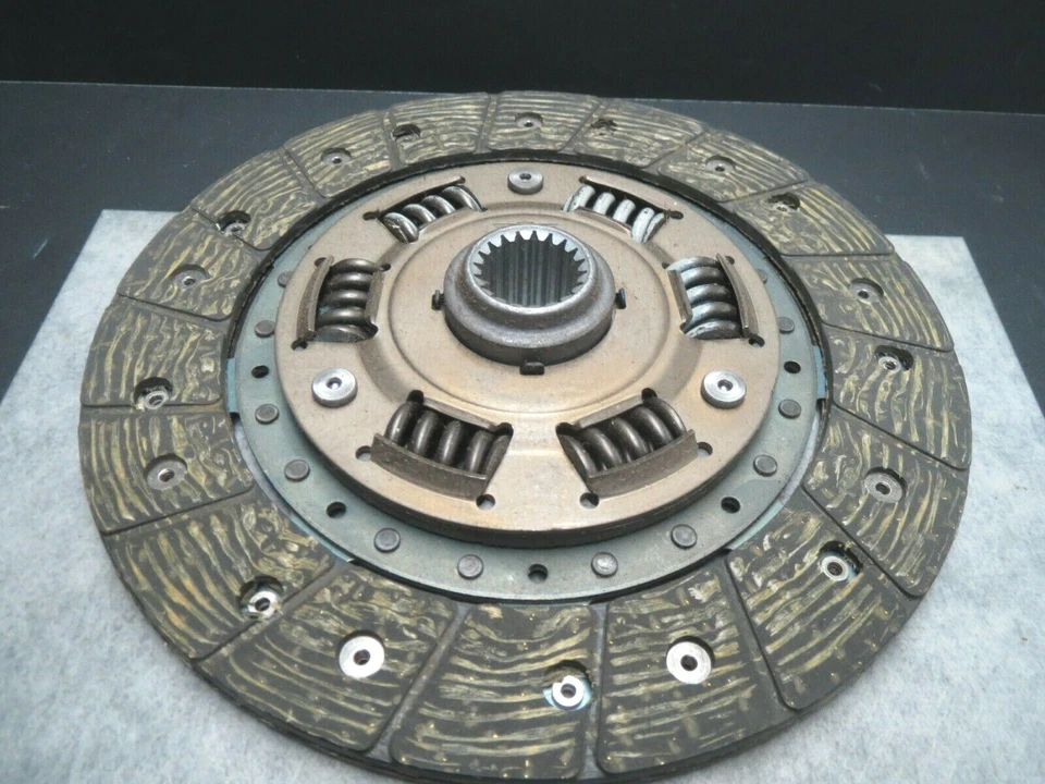 离合器光盘适用于 1989 - 1992 年大发 Charade 1.3L - 日本制造 - 快速发货! — 第 2/4 张图片