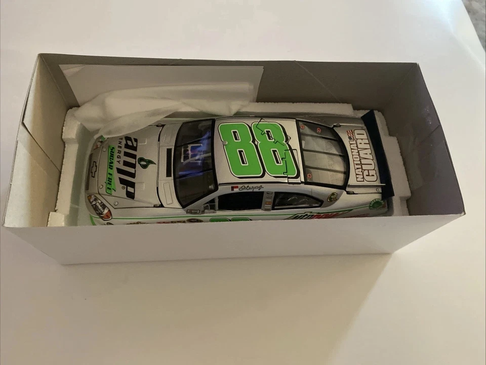 Fundación Jimmie Johnson Lowe’s Flashcoat 2011 1/24 acción Nascar diecast Foto 4 de 4