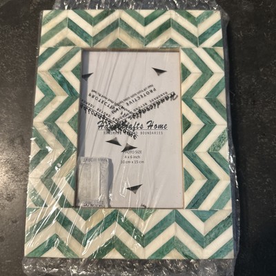 Handicrafts Home 4x6 Picture Frame Vintage Desk Tabletop Wall Decor Green Tile