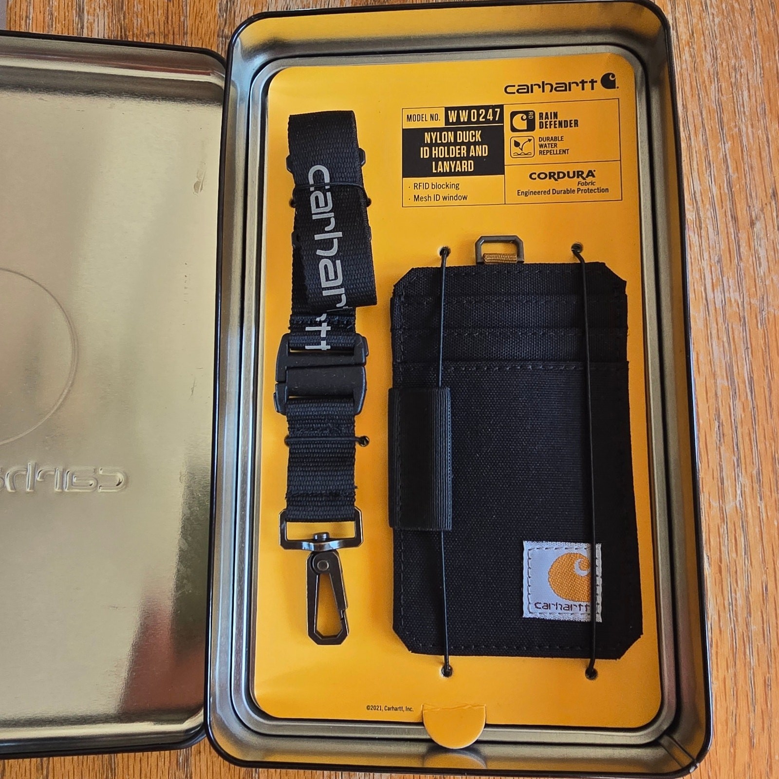 Nuevo en caja Carhartt Nylon Pato Identificación Soporte y Cordón Negro