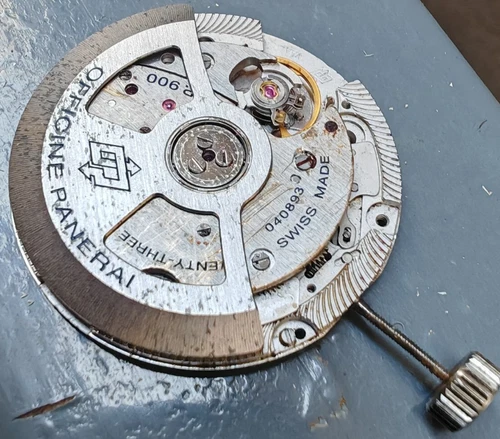 Panerai P 900 MOVEMENT INCOMPLETE movement damaged