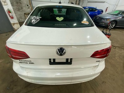 (LOCAL PICKUP ONLY) 15 16 17 18 JETTA EXCEPT GLI Trunk Decklid Tailgate
