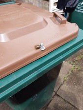 Wheelie Bin Lid Lock £9.99 + FREE DELIVERY
