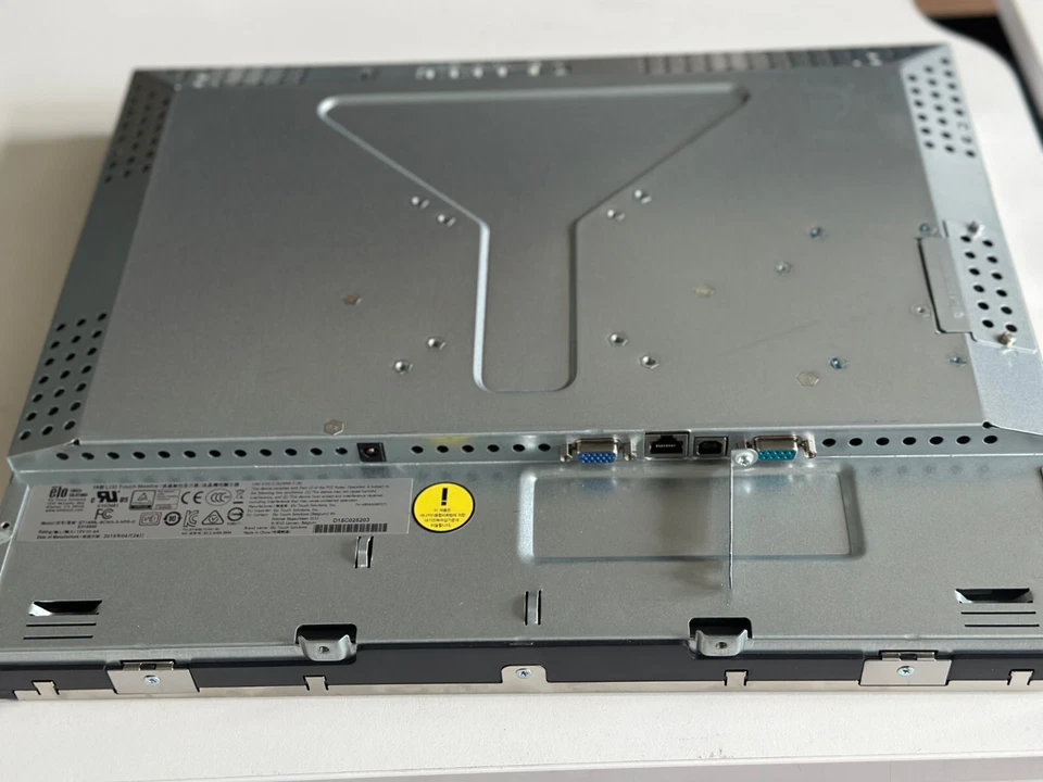 Used ELO 19" Touch Screen Monitor TFT LCD - Image 2 of 4