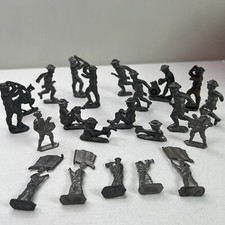 Mixed Lot of Vintage Lead Toy Figurines Soldiers