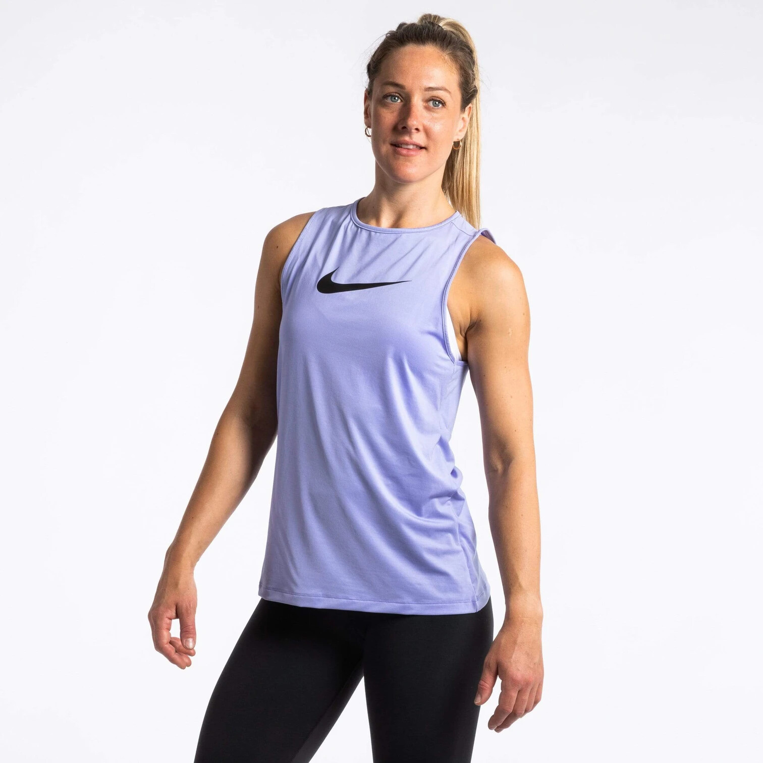 nike women's pro essential swoosh tank top