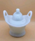 Vintage Westmoreland Milk Glass Baby Chick Hatching On Nest Basket Lidded Dish