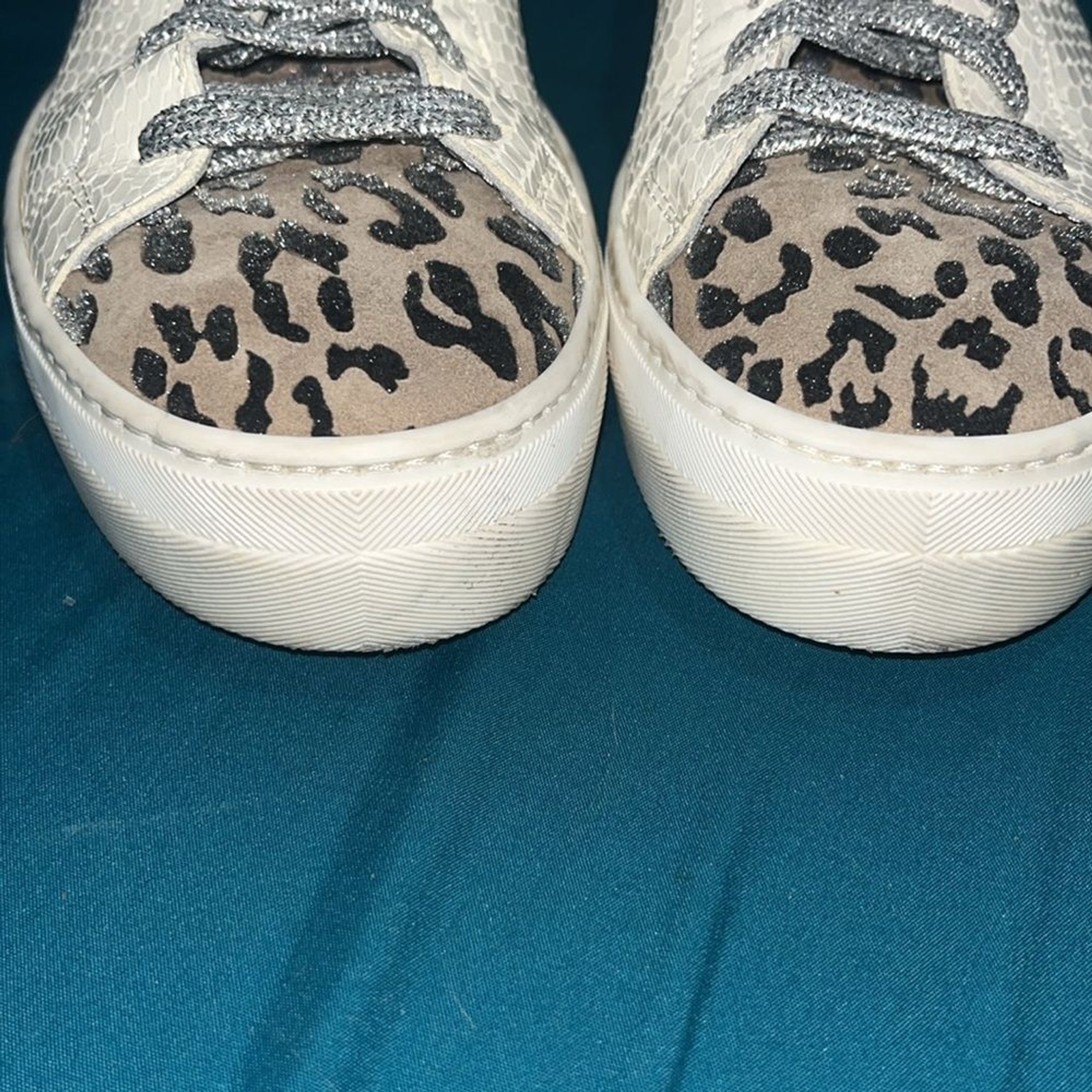 P448 Thea Python Roccia Leopard Sparkly silver  S… - image 7