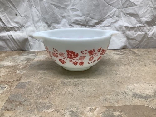 Vintage Pyrex #441 1/2 Pint Pink White Gooseberry Cinderella Mixing Bowl