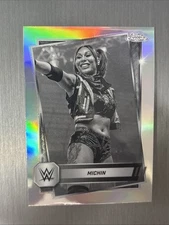 2025 Topps Chrome WWE Black & White Refractor Michin #168