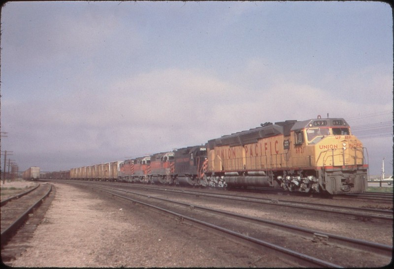 UP Union Pacific 6921 duplicate slide