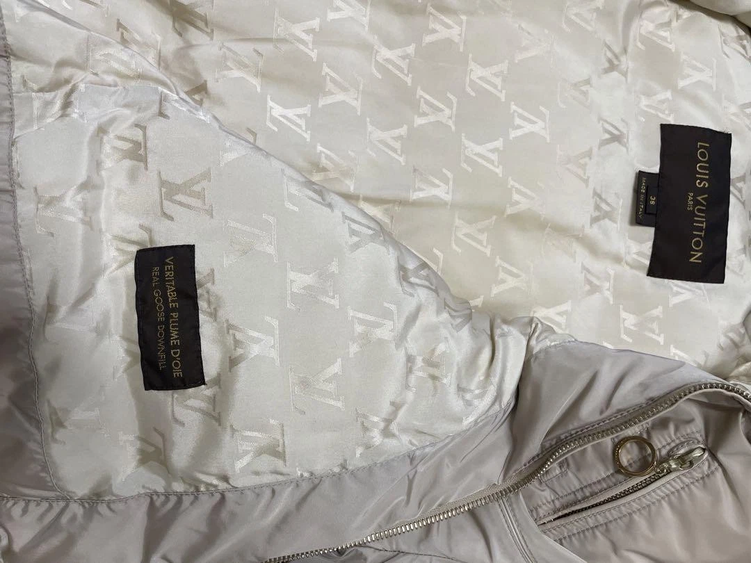 LOUIS VUITTON（LV） Piumino Louis Vuitton con pelliccia di coniglio beige